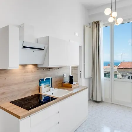 Skyline 3br Seaview Terrace Апартаменты